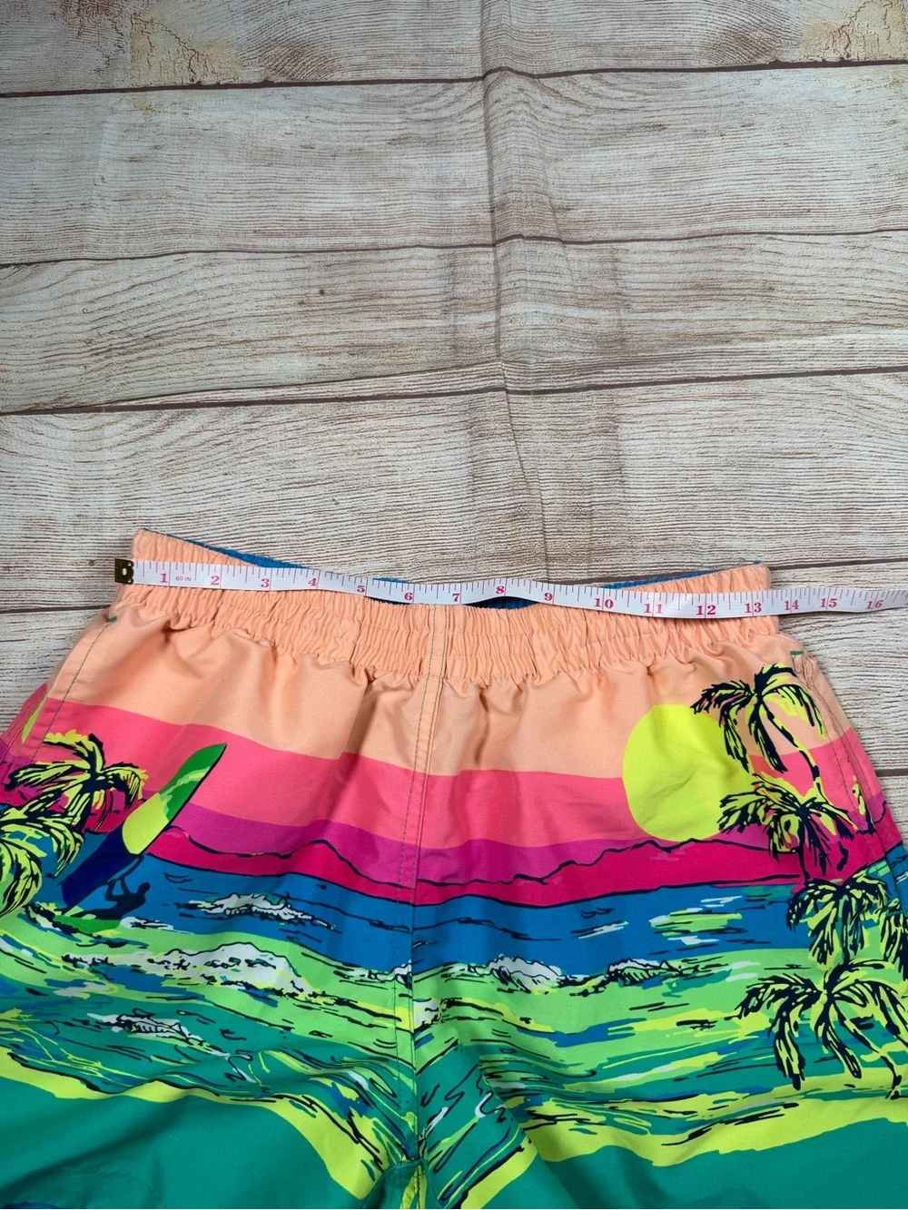 chubbies Multicolor Tropical Sunset Swim Board Shorts